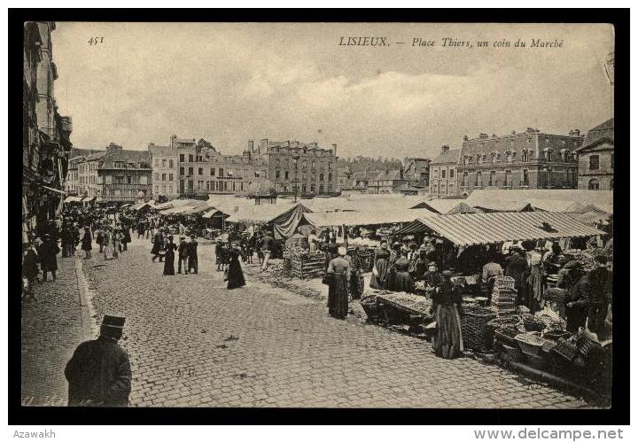 14 - Lisieux 451 Place Thiers Un Coin Du Marché #01056 - Lisieux