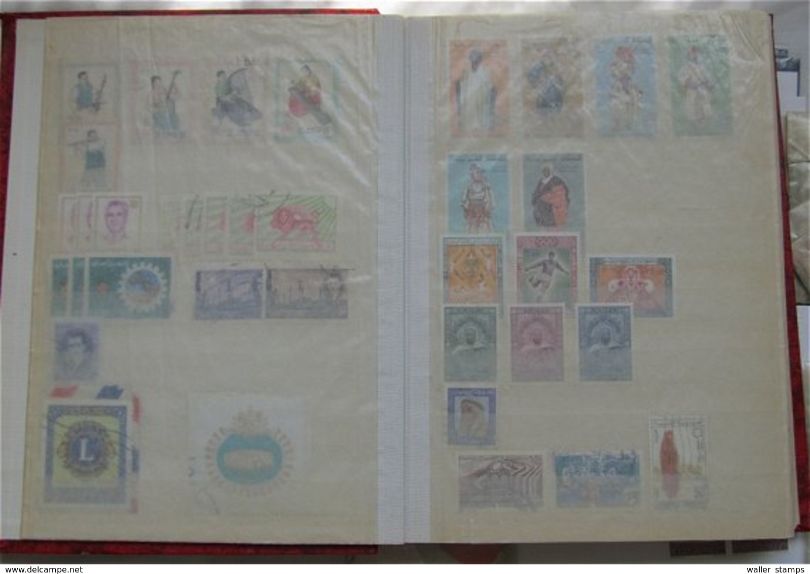 Lot With World Stamps - Alla Rinfusa (min 1000 Francobolli)