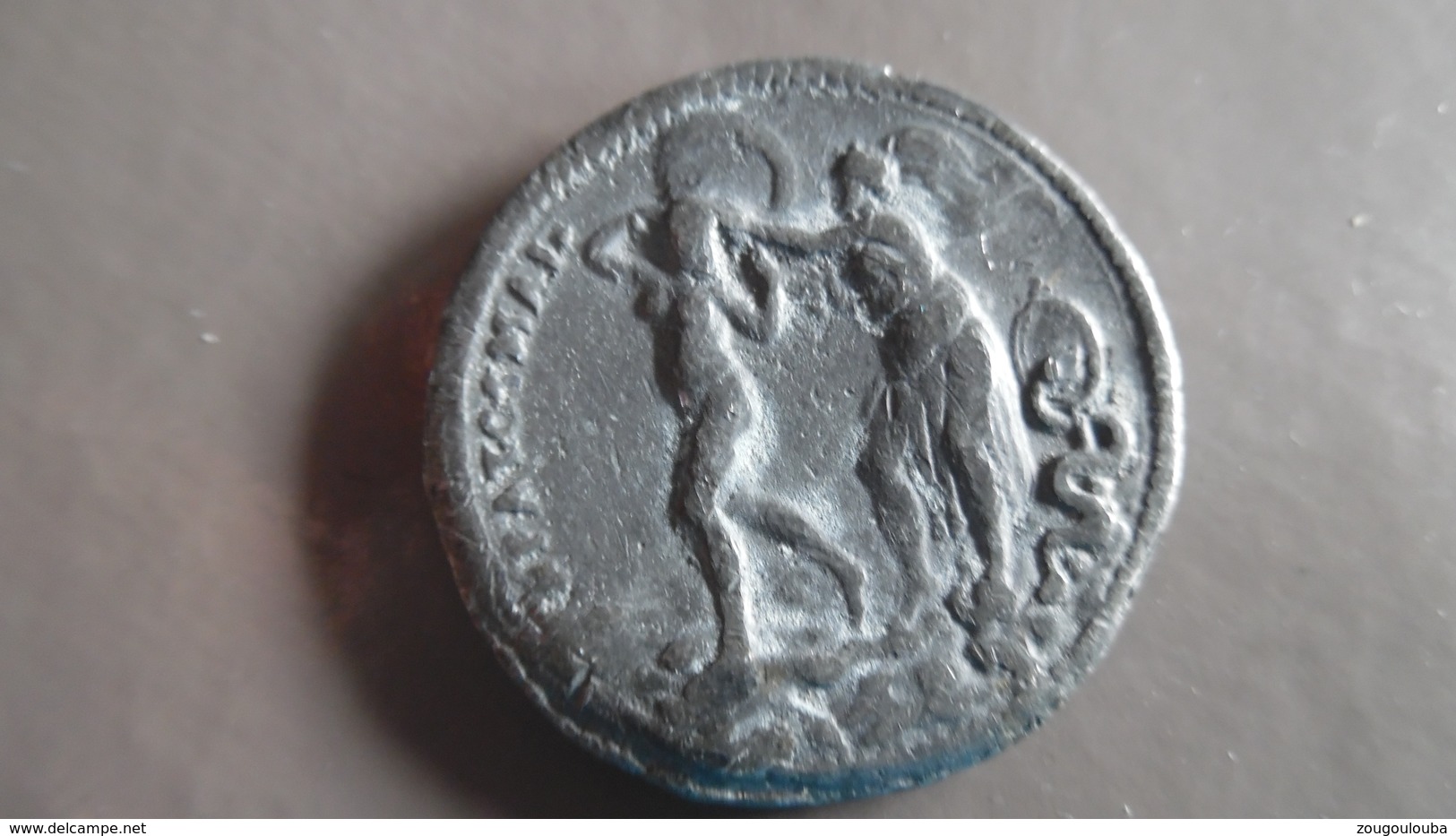Monnaie Pâpale Julius III En Plomb à Identifier - Other & Unclassified