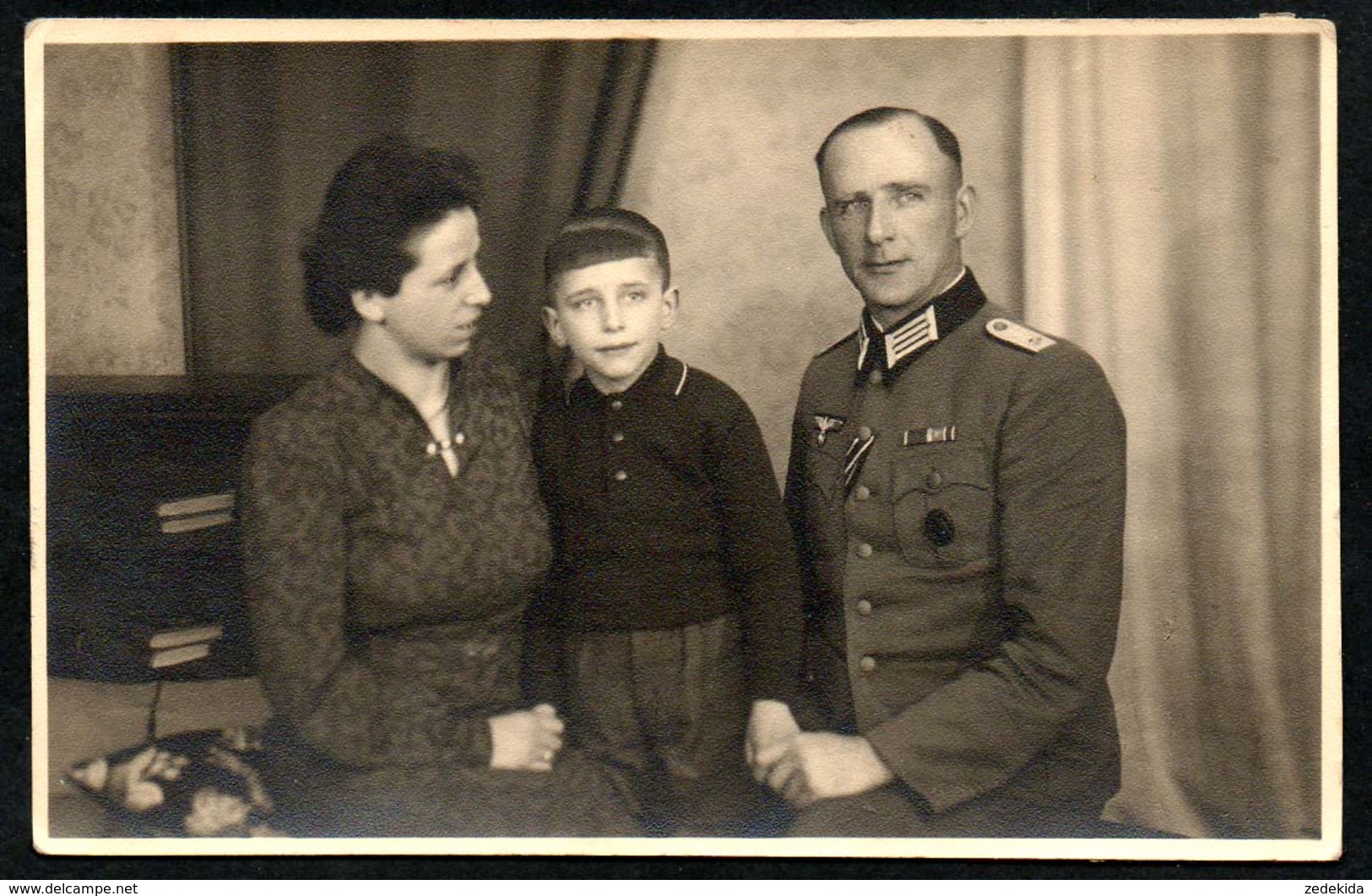 A4086 - Foto - Offizier Uniform Abzeichen Orden- 2. WK WW - Weltkrieg 1939-45