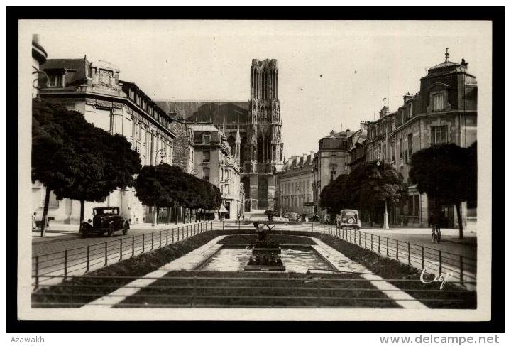 51 - Reims Cours Jean Langlet Voiture Année Trente #01583 - Reims