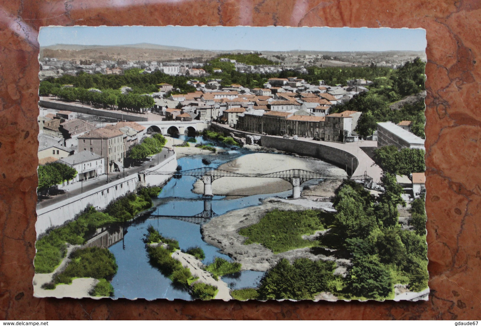 ALES (30) - VUE SUR LE FAUBOURG DU SOLEIL - Alès