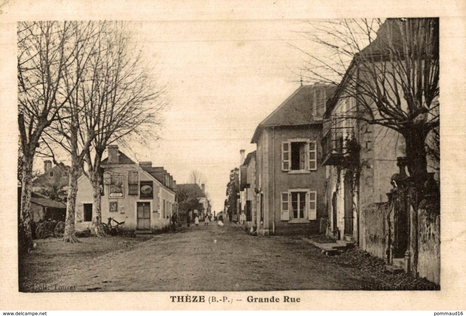 CPA Thèze Grande Rue - Animée - Autres & Non Classés