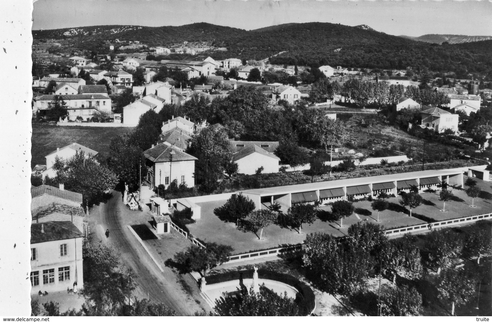 QUISSAC VUE AERIENNE GROUPE SCOLAIRE ET QUARTIER DE LA GARE - Quissac