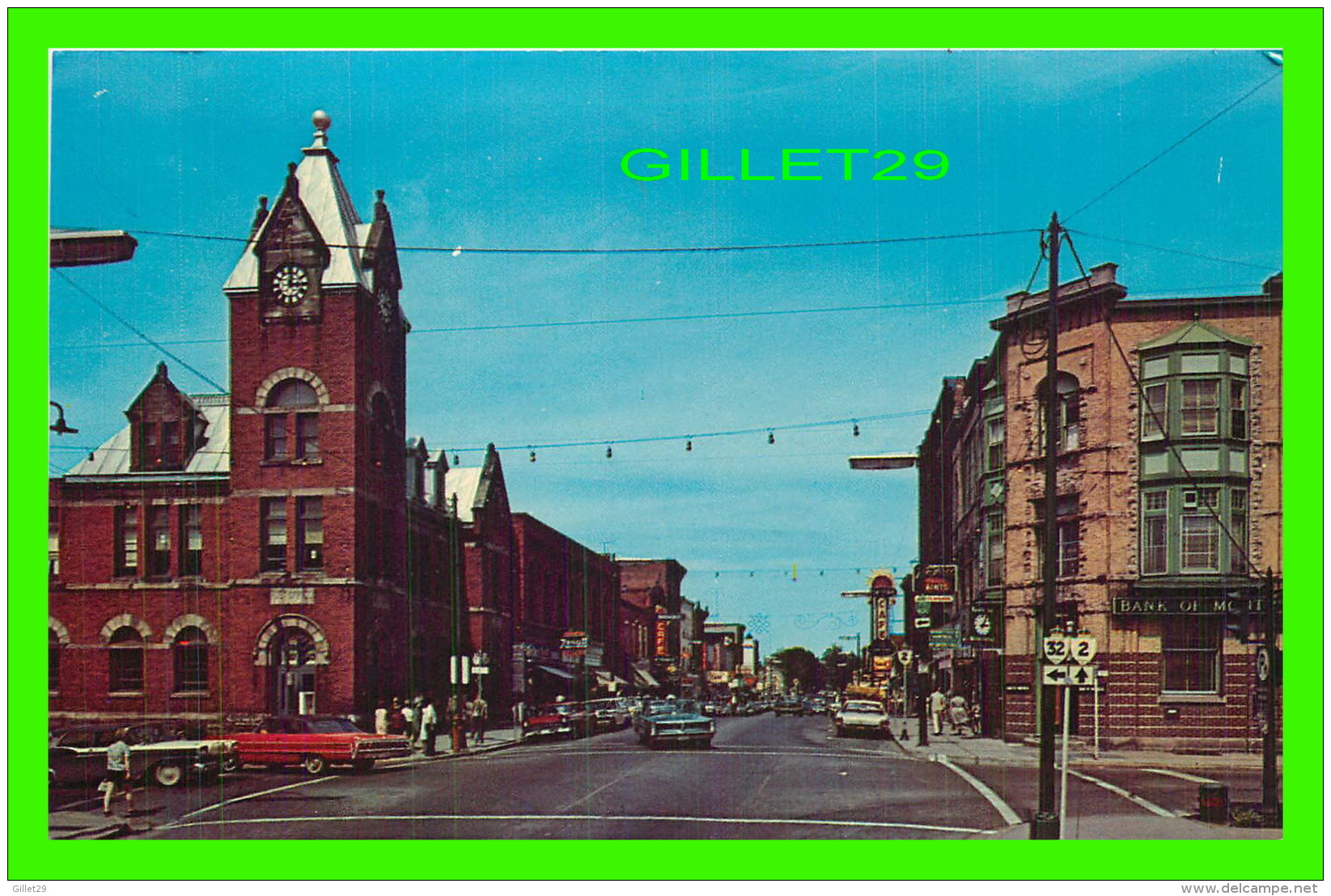 GANANOQUE, ONTARIO -  KING STREET, LOOKING EAST - ANIMATED WITH OLD CARS - - Gananoque