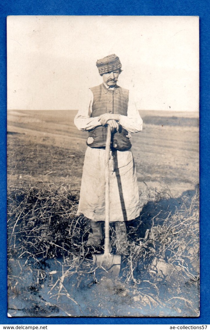 Carte Photo  -- Paysan Russe  -  1916 - Rusland