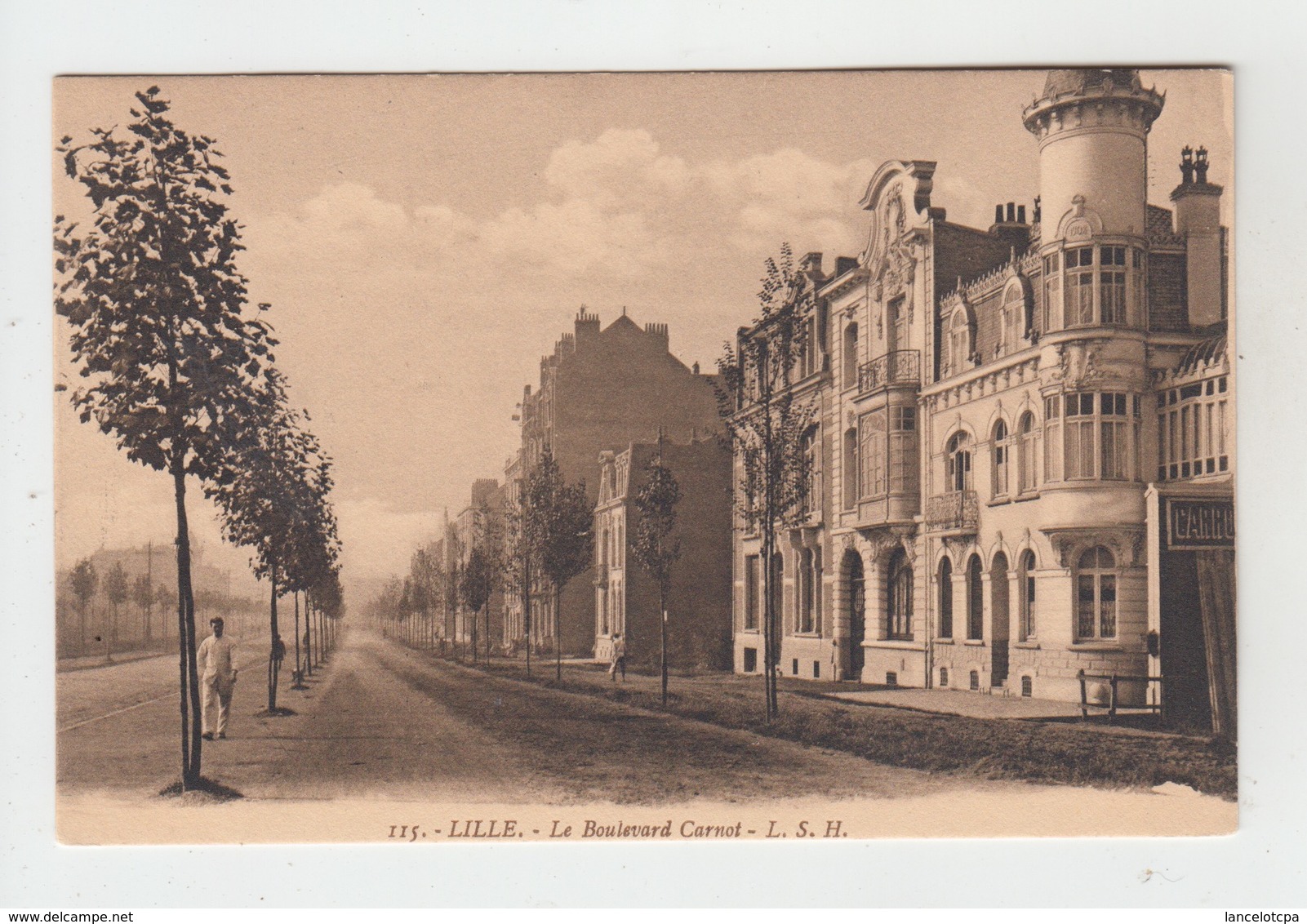 59 - LILLE / LE BOULEVARD CARNOT - Lille