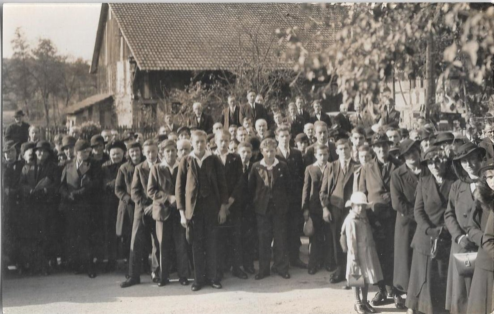 PHOTO GRENTZINGEN     RASSEMBLEMENT FETE DES CLOCHES,  OBSÈQUES ???? - Autres & Non Classés