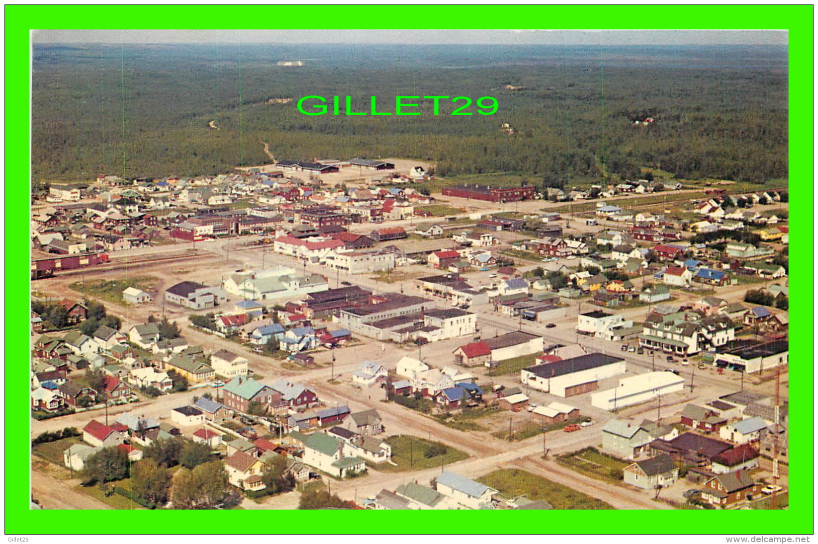 GERALDTON, ONTARIO - AERIAL VIEW OF THE CITY - TRAVEL IN 1967 - PETERBOROUGH POST CARD CO - H. R. OAKMAN - - Autres & Non Classés