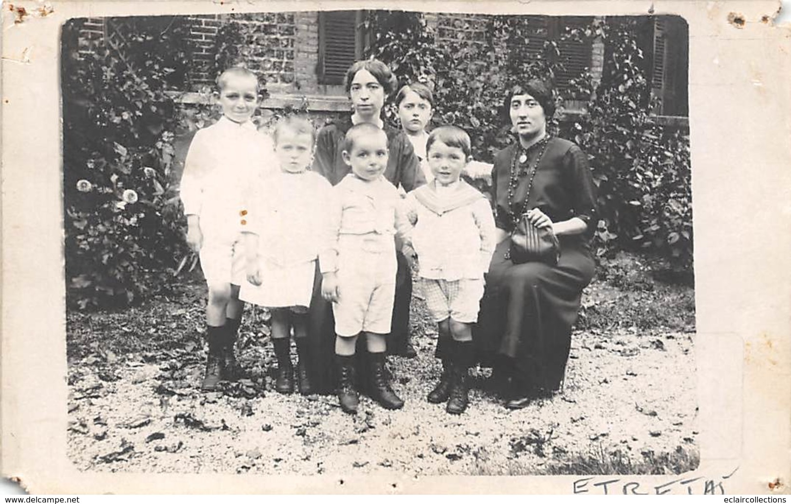 Etretat   76   Groupe D'enfants Et Femmes  Carte Photo 1916   (voir Scan) - Etretat