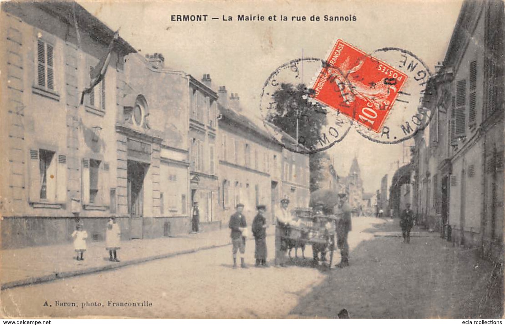 Ermont   95       Mairie Et Rue De Sannois .Livraison Ambulante Avec Attelage De Chiens      (voir Scan) - Ermont-Eaubonne