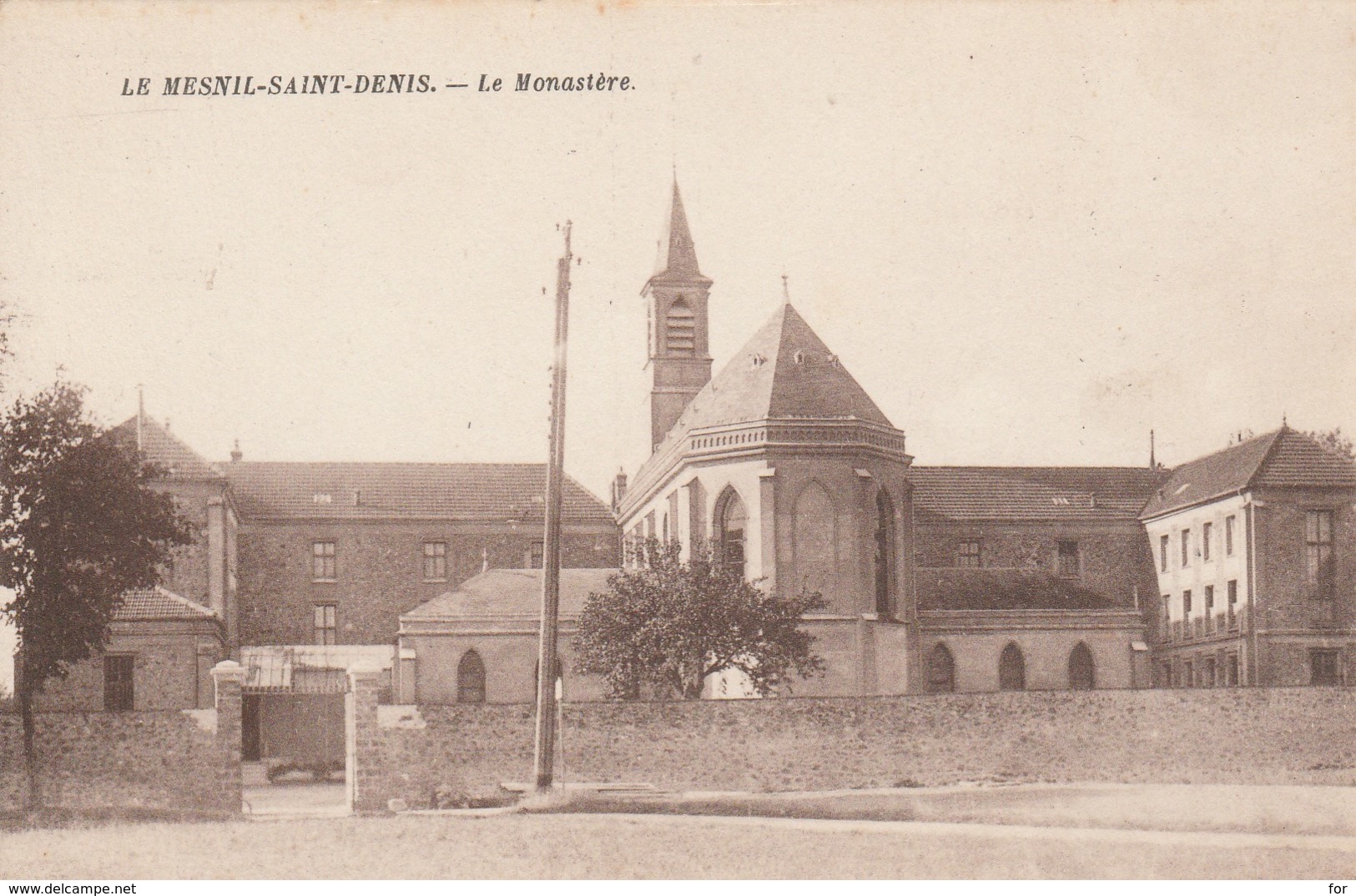Yonne : LE MESNIL-SAINT-DENIS : Le Monastère - Le Mesnil Saint Denis