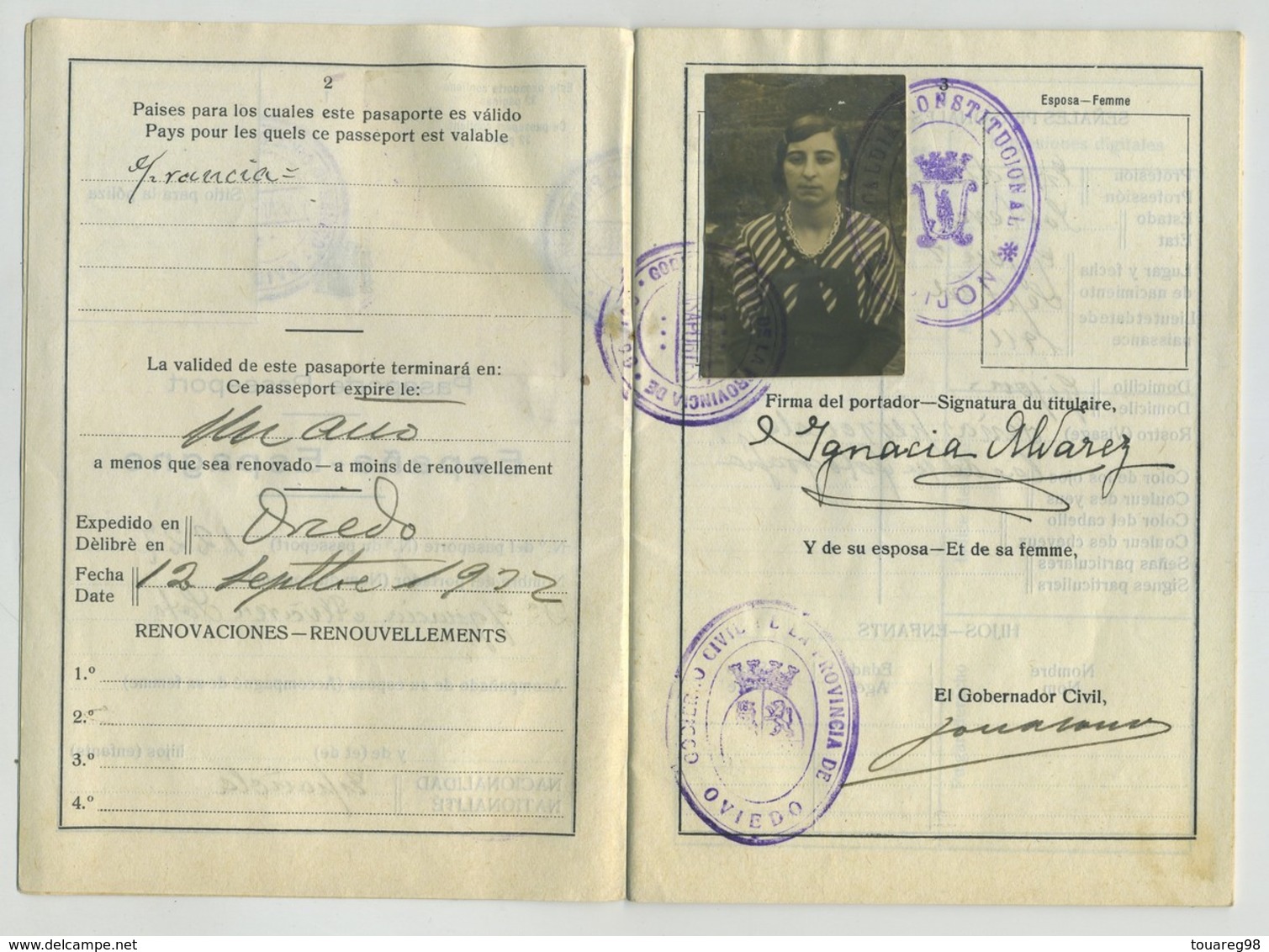 Passeport Espagnol Valable Pour La France Et L'Espagne. España. Pasaporte. Délivré à Oviedo En 1932. Étudiante. - Documents Historiques