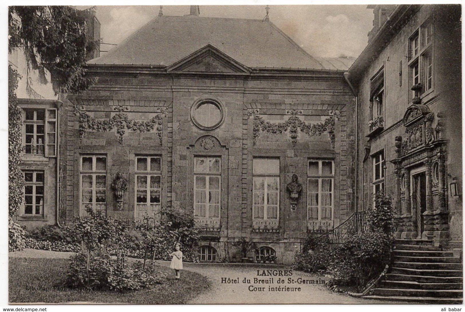 Langres : Cour Intérieure De L'Hôtel Du Breuil De St-Germain (Editeur Non Mentionné) - Langres