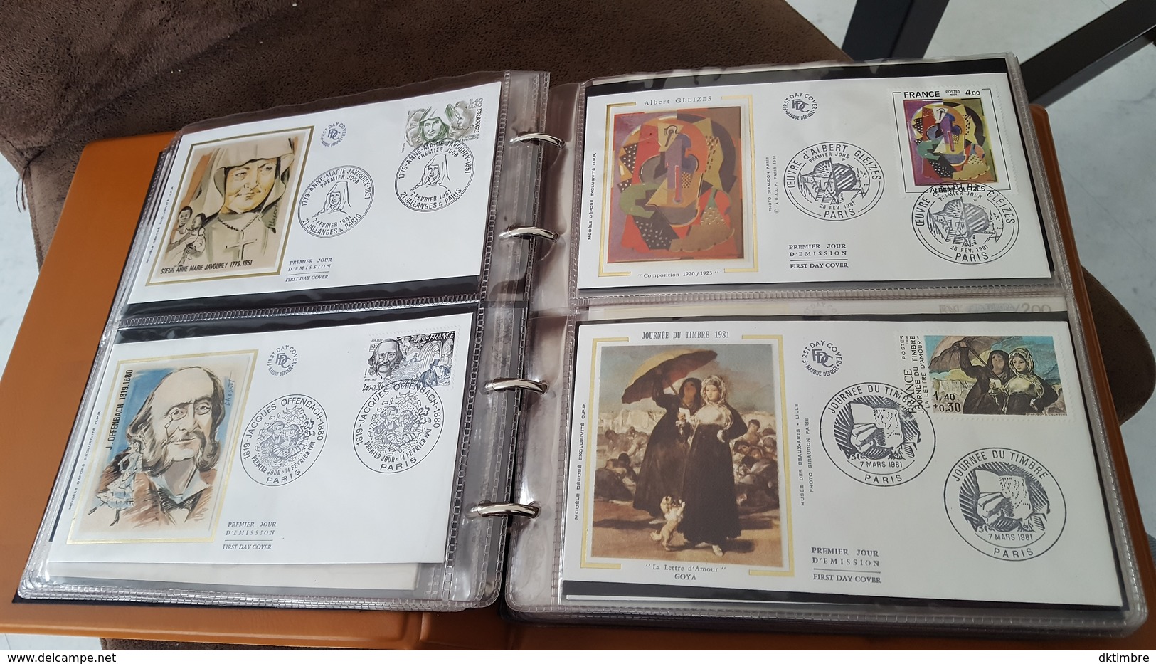 LOT 398308 ALBUM TIMBRE FRANCE PREMIER JOUR   PORT A 6 EUROS