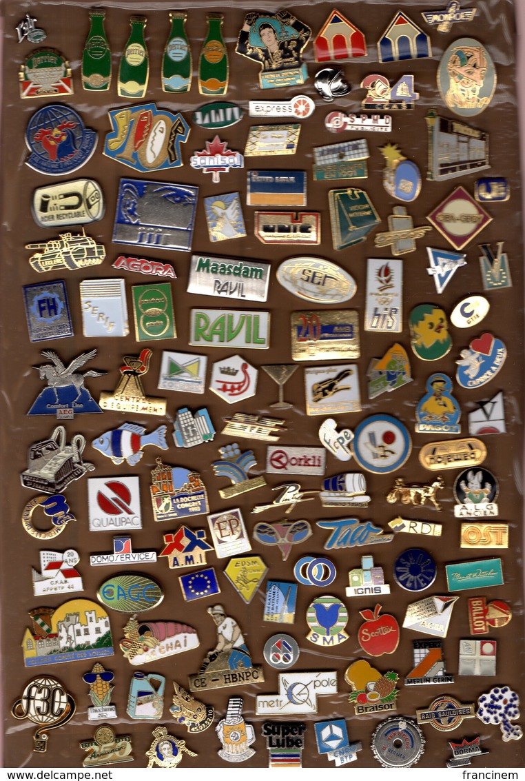 Lot De 220 Pin's - Lots