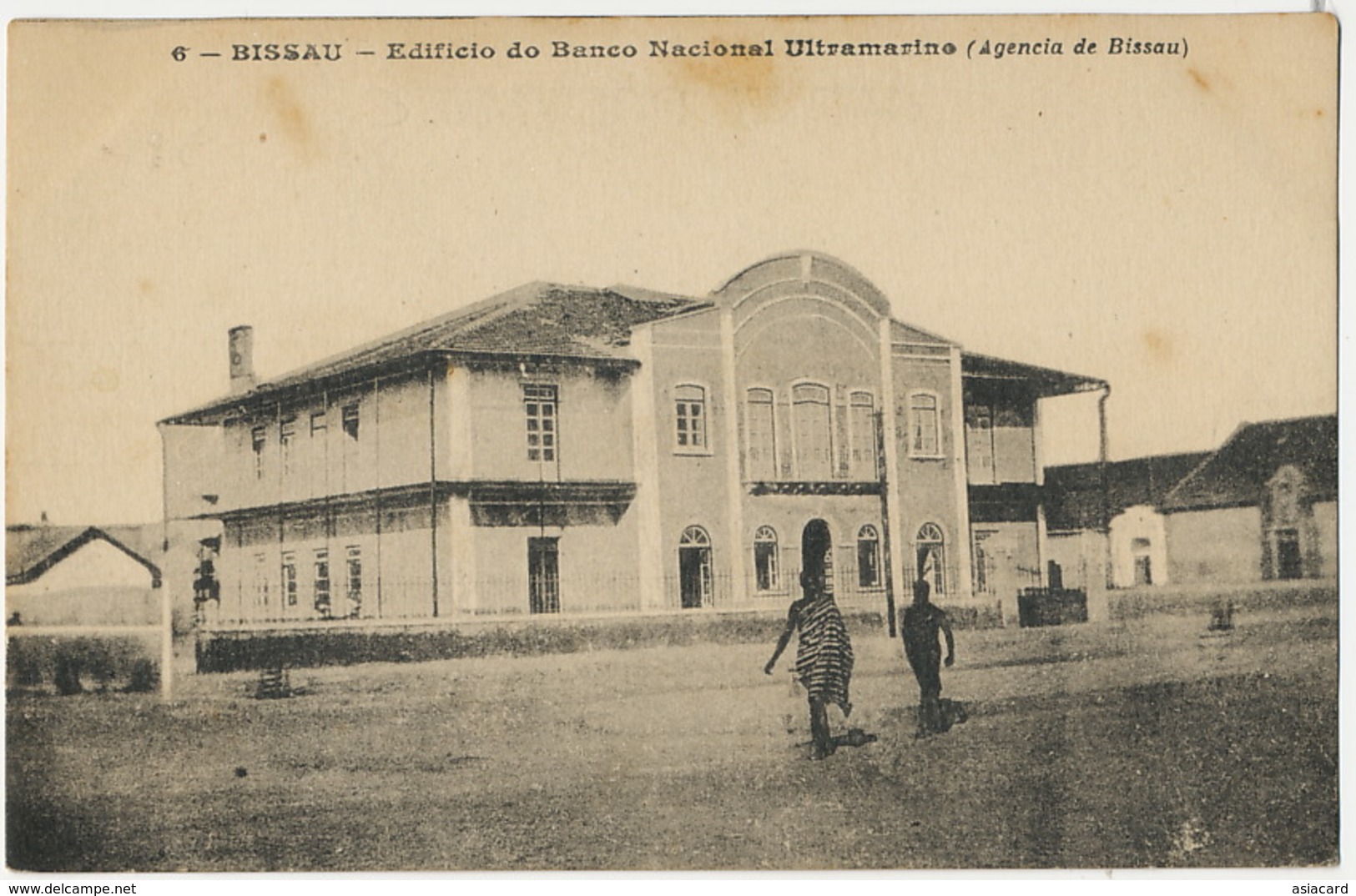 Guinée Portugaise   6 Bissau Edificio Do Banco Nacional Ultramarina Bank Banque - Guinea Bissau