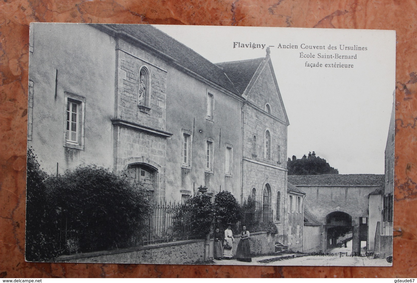 FLAVIGNY (21) - ANCIEN COUVENT DES URSULINES - ECOLE SAINT BERNARD - FACADE EXTERIEURE - Autres & Non Classés