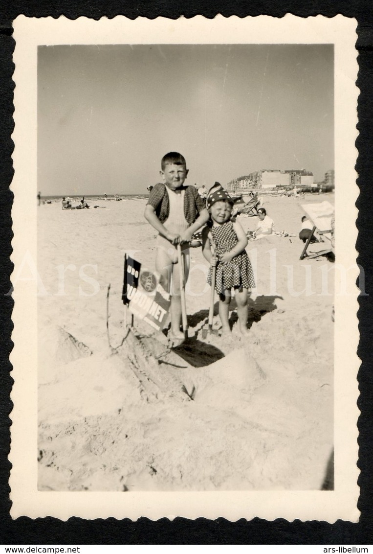 Photo Ancien / Foto / Photograph / Enfants / Children / Belgische Kust / Photo Size: 6.20 X 9 Cm. - Personnes Anonymes