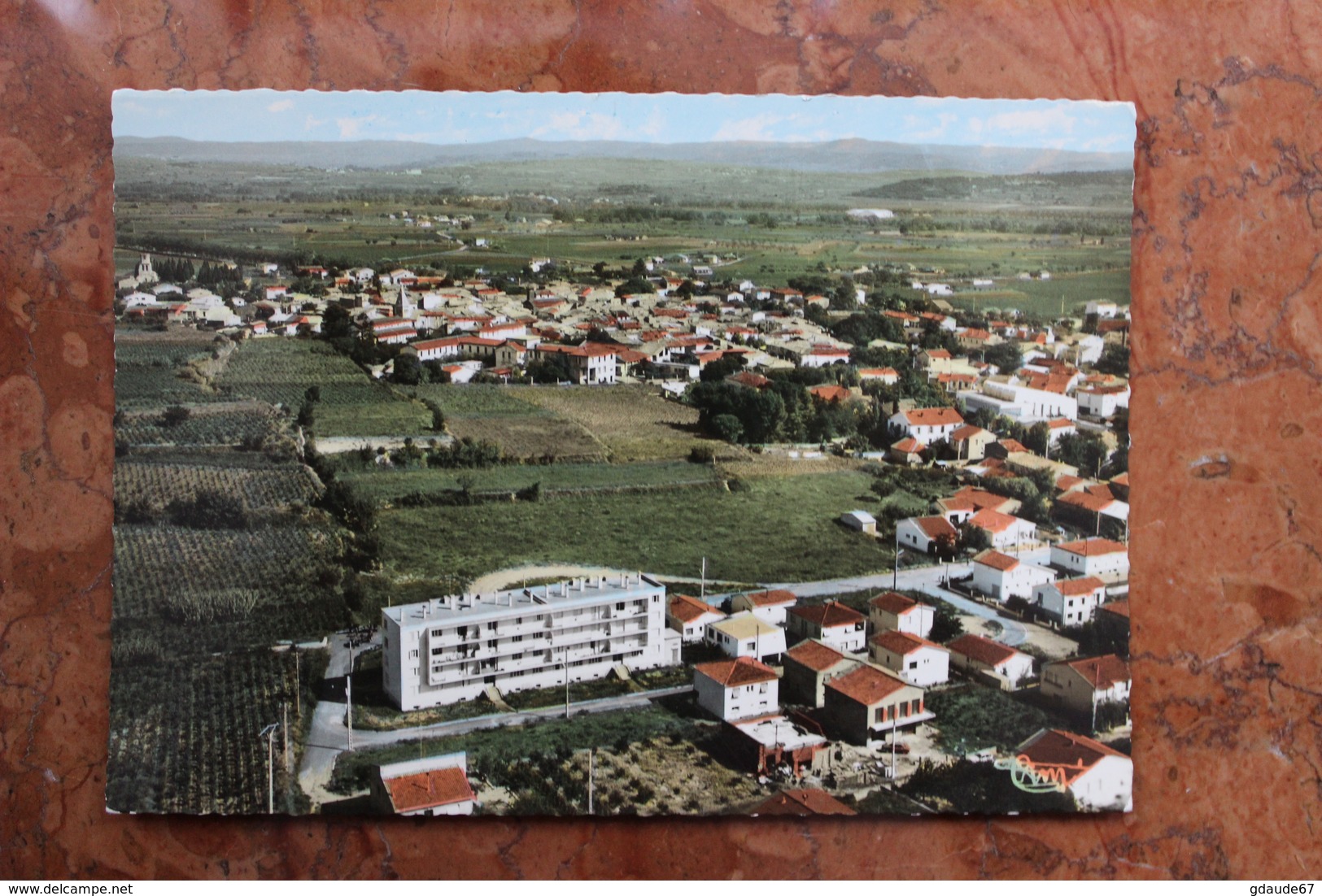 PAULHAN (34) - VUE GENERALE AERIENNE ET LES CITES ROGUSKI - Paulhan