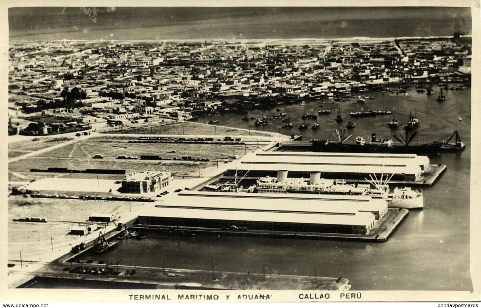 Peru, CALLAO, Terminal Maritimo Y Aduana (1950s) RPPC Postcard - Perù