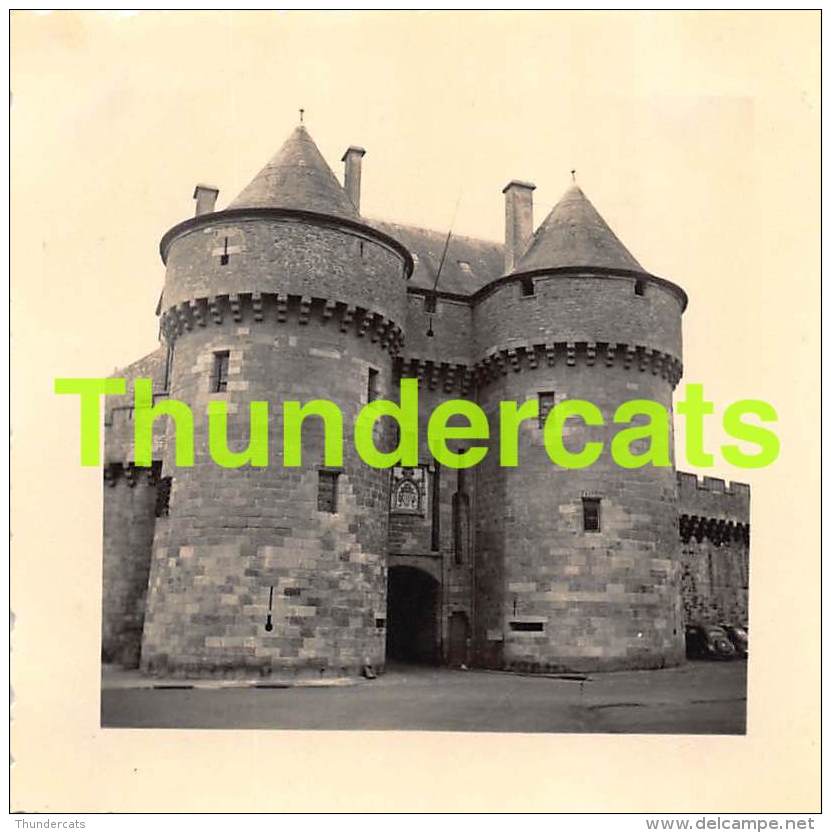 ANCIENNE PHOTO FRANCE 7 CM X 7 CM  1949   GUERANDE REMPARTS - Places