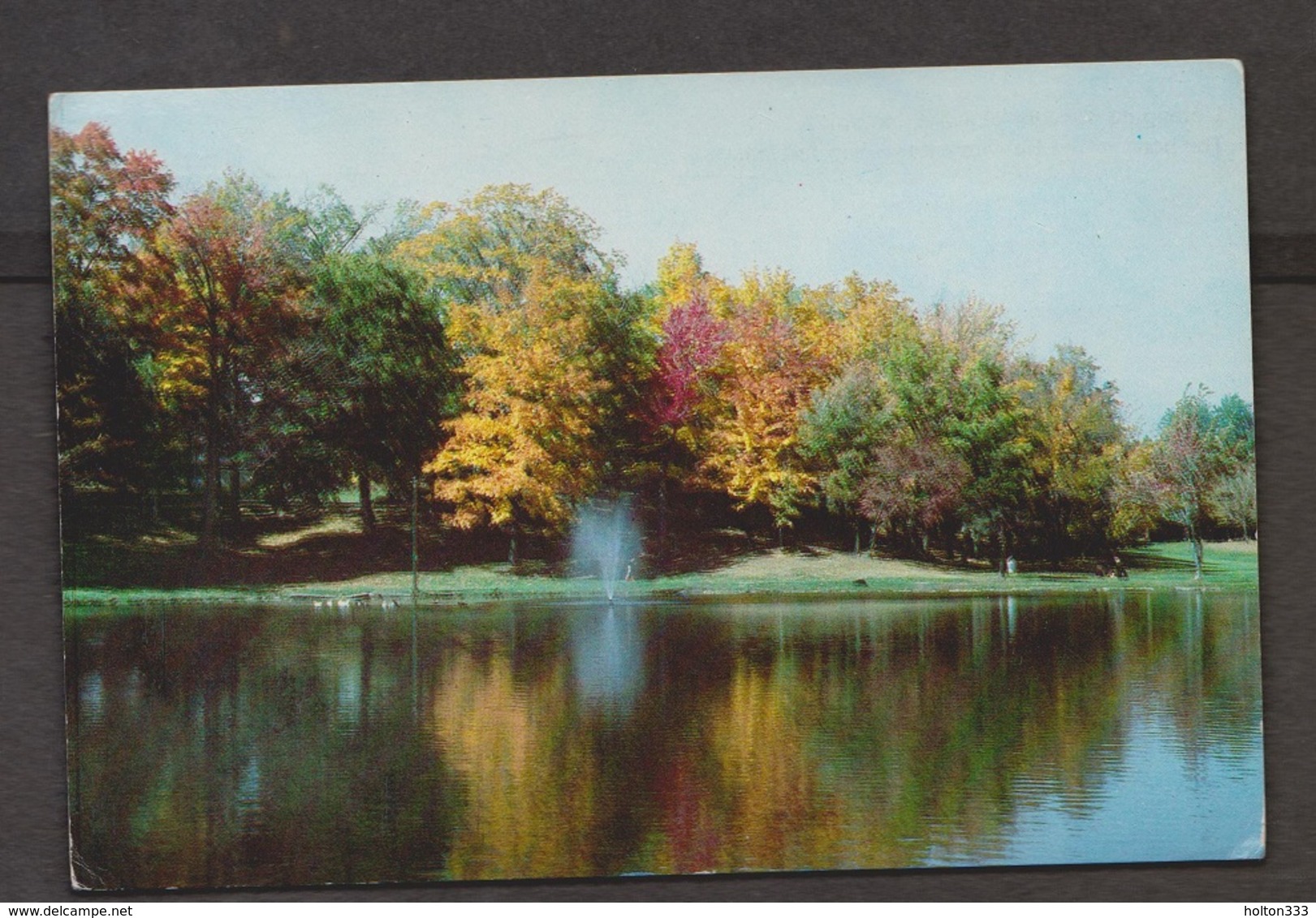 The Pond Of Howard's Domain In The Fall - 1987 Used Some Wear - Other & Unclassified