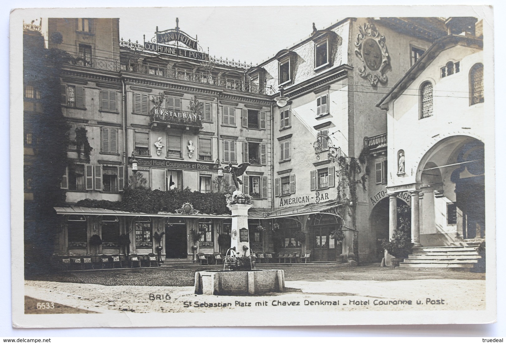 St Sebastian Platz Mit Chavez Denkmal, Hotel Couronne U. Post, Brig, Schweiz Svizzera Suisse Switzerland - Andere & Zonder Classificatie