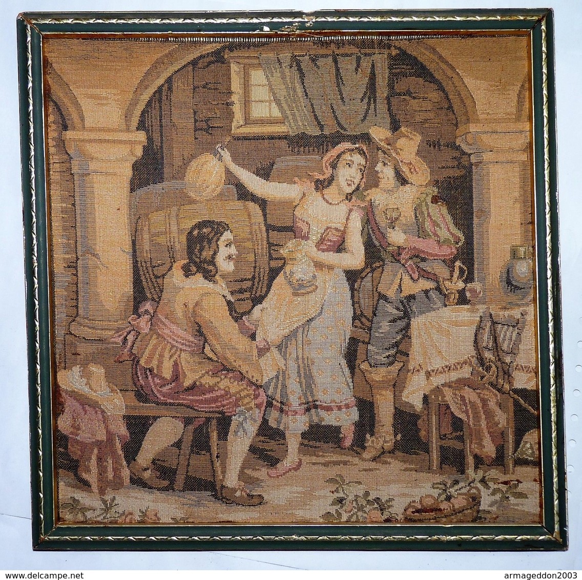 Ancien Tableau Cadre Bois Tapisserie Encadré Tenture Murale Serveuse Avec Hommes - Rugs, Carpets & Tapestry