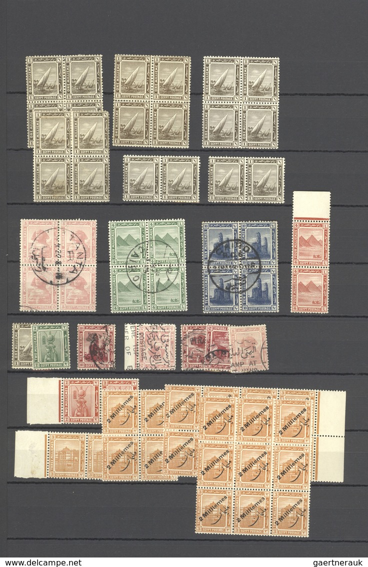 22119 Ägypten: 1914/1922, Mint And Used Accumulation Of Apprx. 550 Stamps "Pictorials Egyptian History" In - 1915-1921 Protectorat Britannique