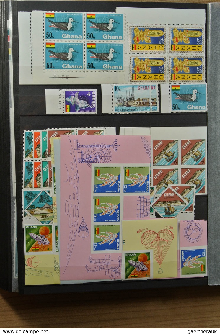 22631 Ghana: 1957-1983. Fantastic, only MNH stock Ghana 1957-1983, perforated and imperfoarted, many in bl