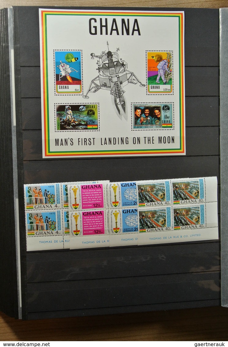 22631 Ghana: 1957-1983. Fantastic, only MNH stock Ghana 1957-1983, perforated and imperfoarted, many in bl