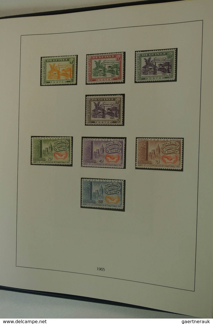 22644 Guinea: 1892/1980: MNH, mint hinged and used collection Guinee 1892-1980 in 2 Lindner albums. Collec