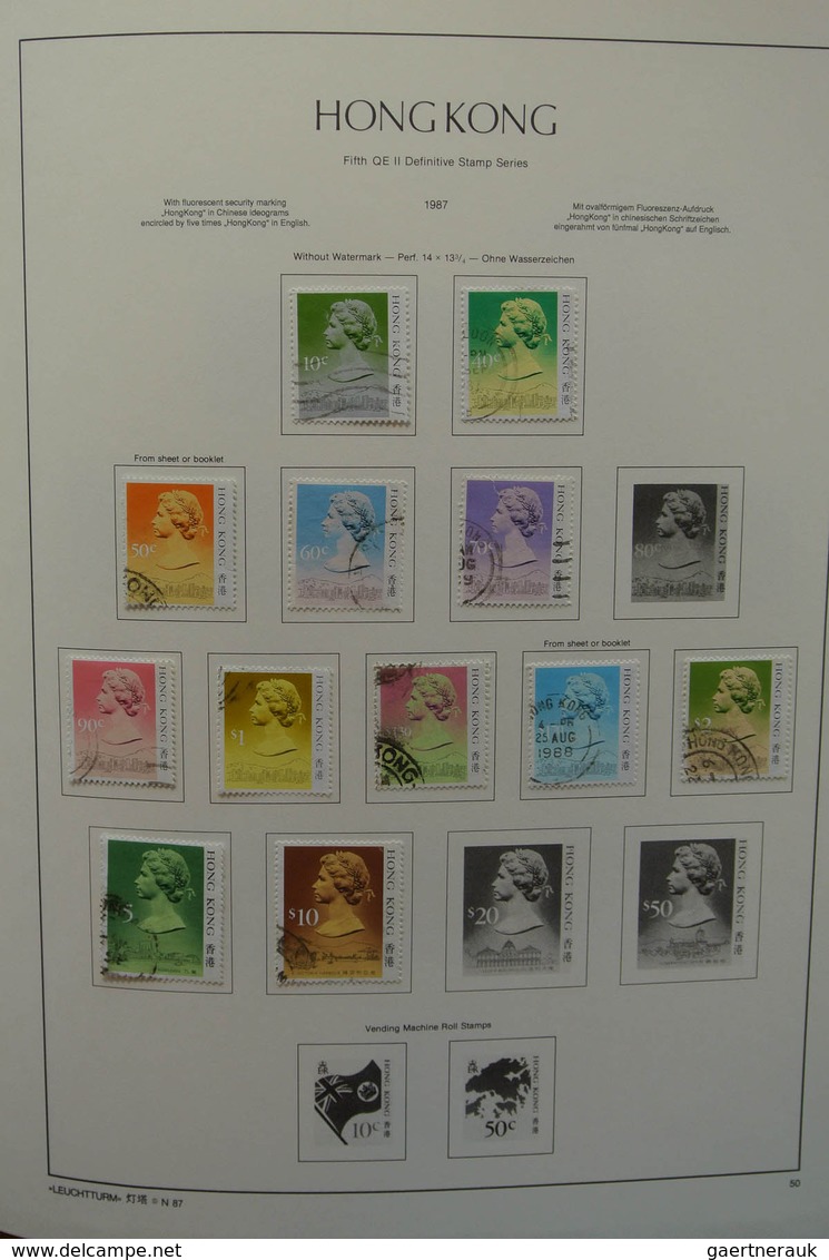 22669 Hongkong: 1882-2002. MNH, mint hinged and used collection Hong Kong 1882-2002 in 4 albums. The empha