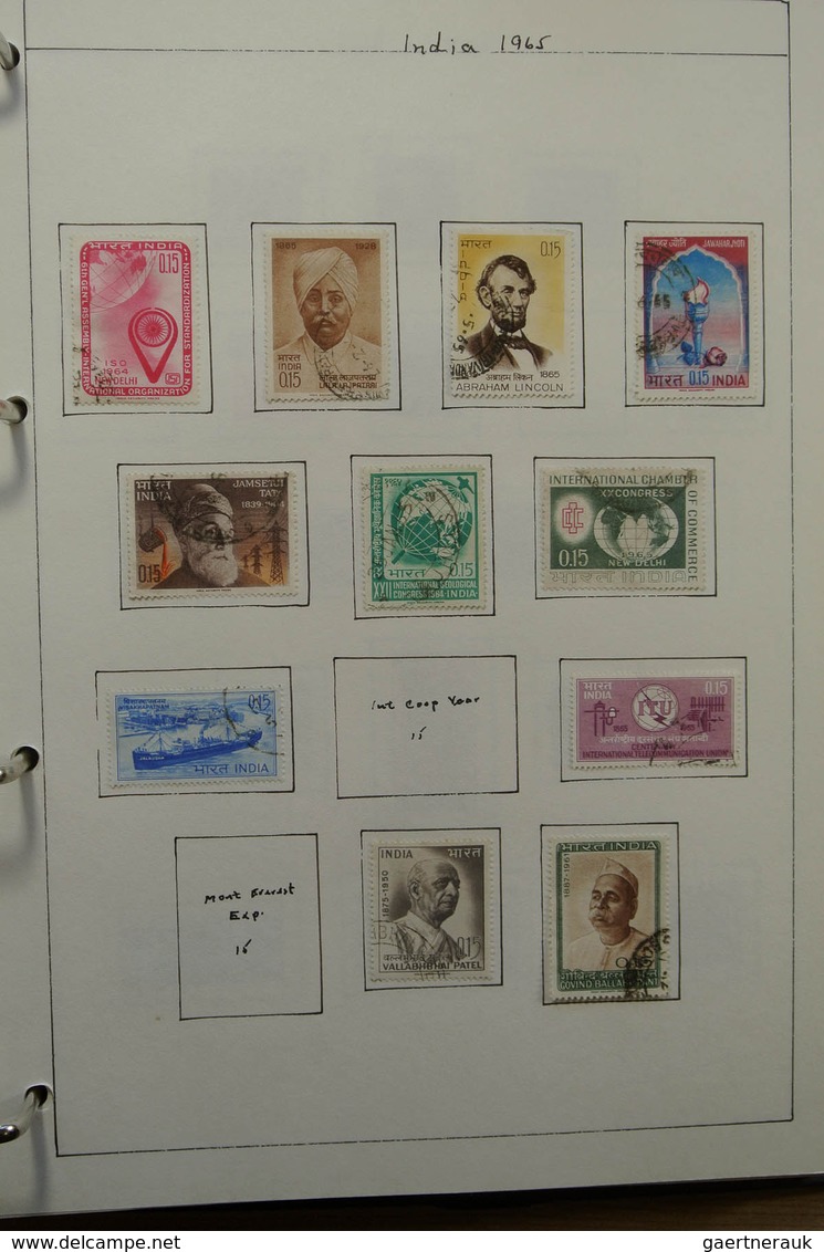 22686 Indien: 1854-1976. Used collection India 1854-1976 in blanc album, including much better classic mat