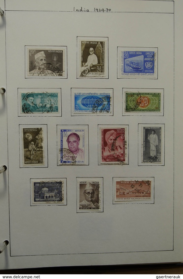 22686 Indien: 1854-1976. Used collection India 1854-1976 in blanc album, including much better classic mat