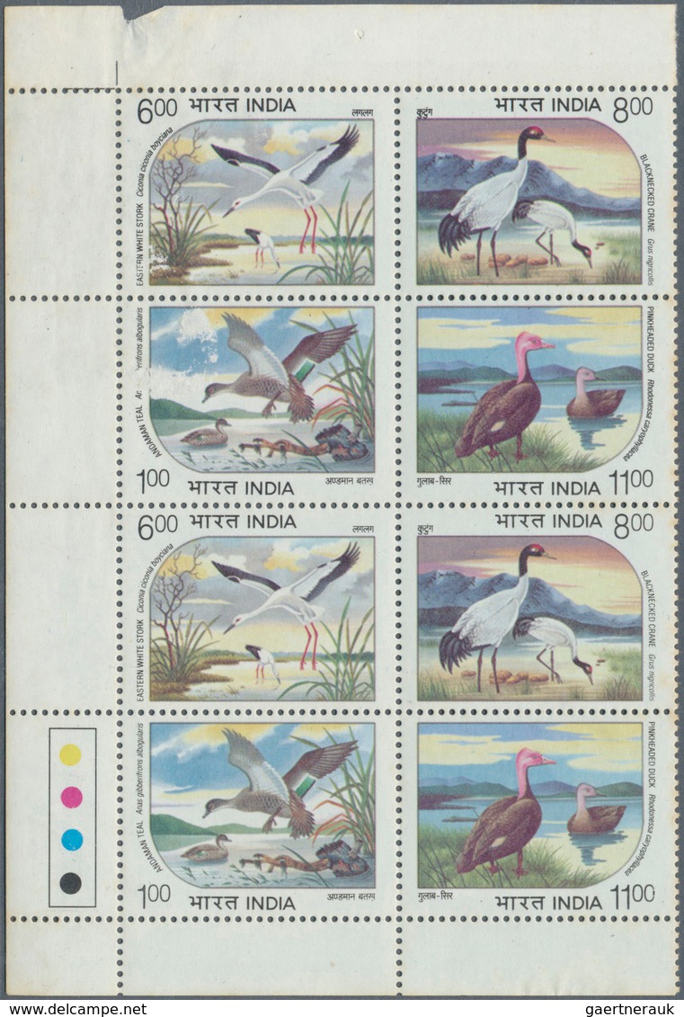 22727 Indien: 1947-2000's ca.: Comprehensive stock of single stamps, complete sets, blocks of four, other