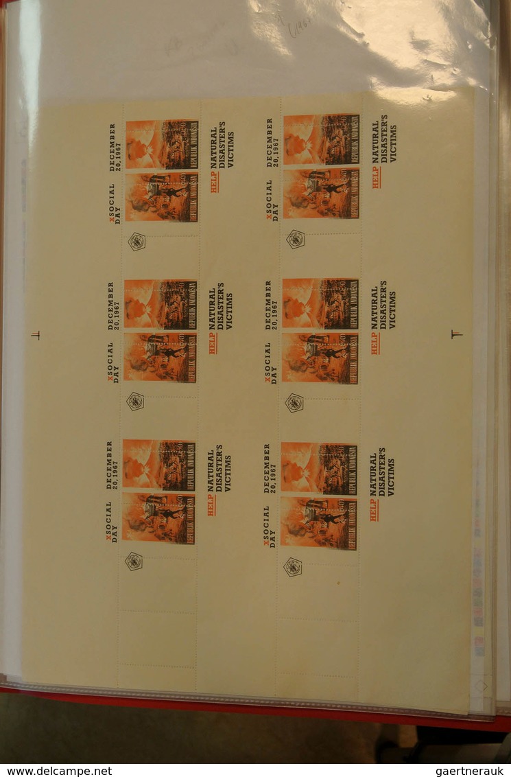 22773 Indonesien: Folder With 15 Uncut Sheets With Souvenir Sheets, Including Phase Prints And Misperfoart - Indonésie