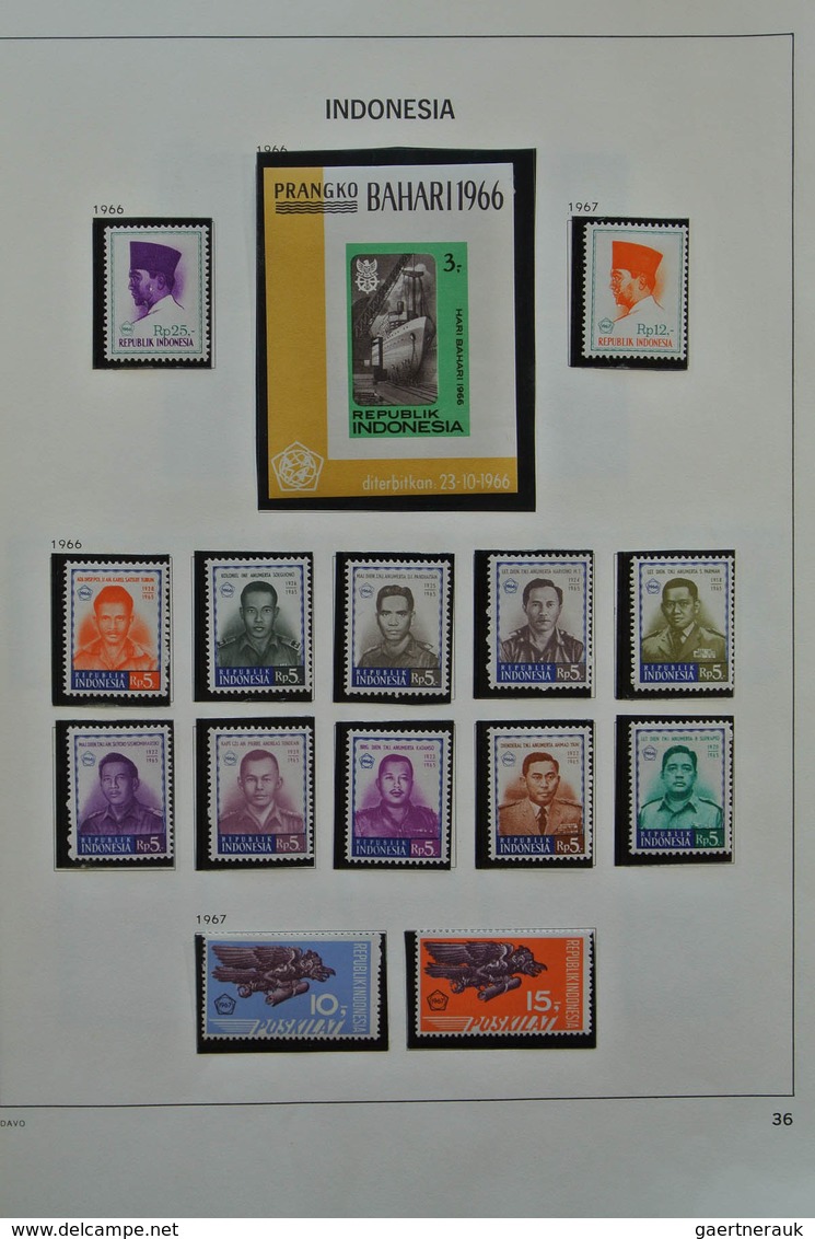 22779 Indonesien: 1949-1976. Nicely filled, mostly MNH and mint hinged collection Indonesia 1949-1976 in D