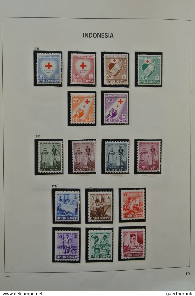 22779 Indonesien: 1949-1976. Nicely filled, mostly MNH and mint hinged collection Indonesia 1949-1976 in D