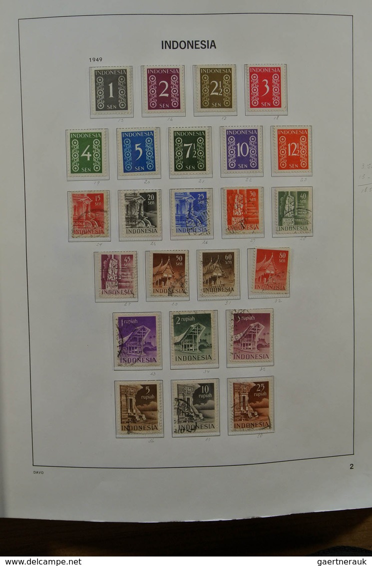 22780 Indonesien: 1949-2010. Very Well Filled, Mostly MNH Collection Indonesia 1949-2010 In 2 Albums And 1 - Indonésie