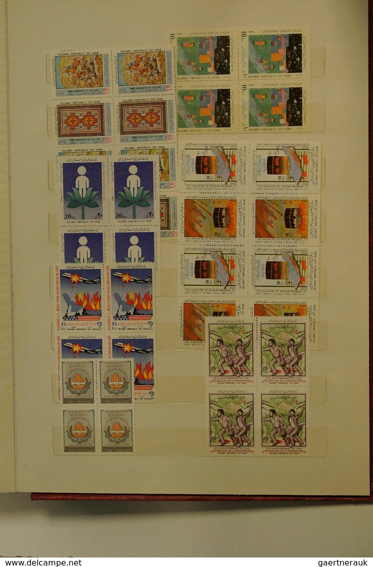 22802 Iran: Stockbook with mostly MNH material of Iran, mostly in blocks of 4.