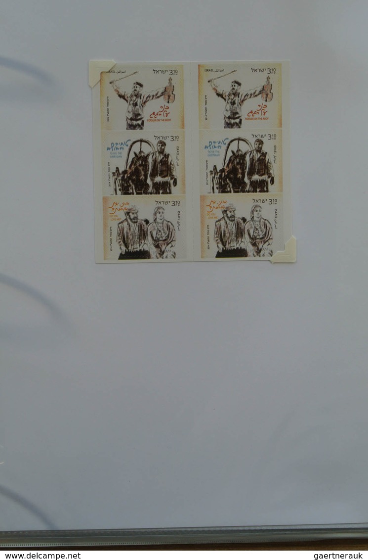 22856 Israel: 1950-2000. Almost complete collection stampsbooklets Israel 1950-2000 in album. Collection c