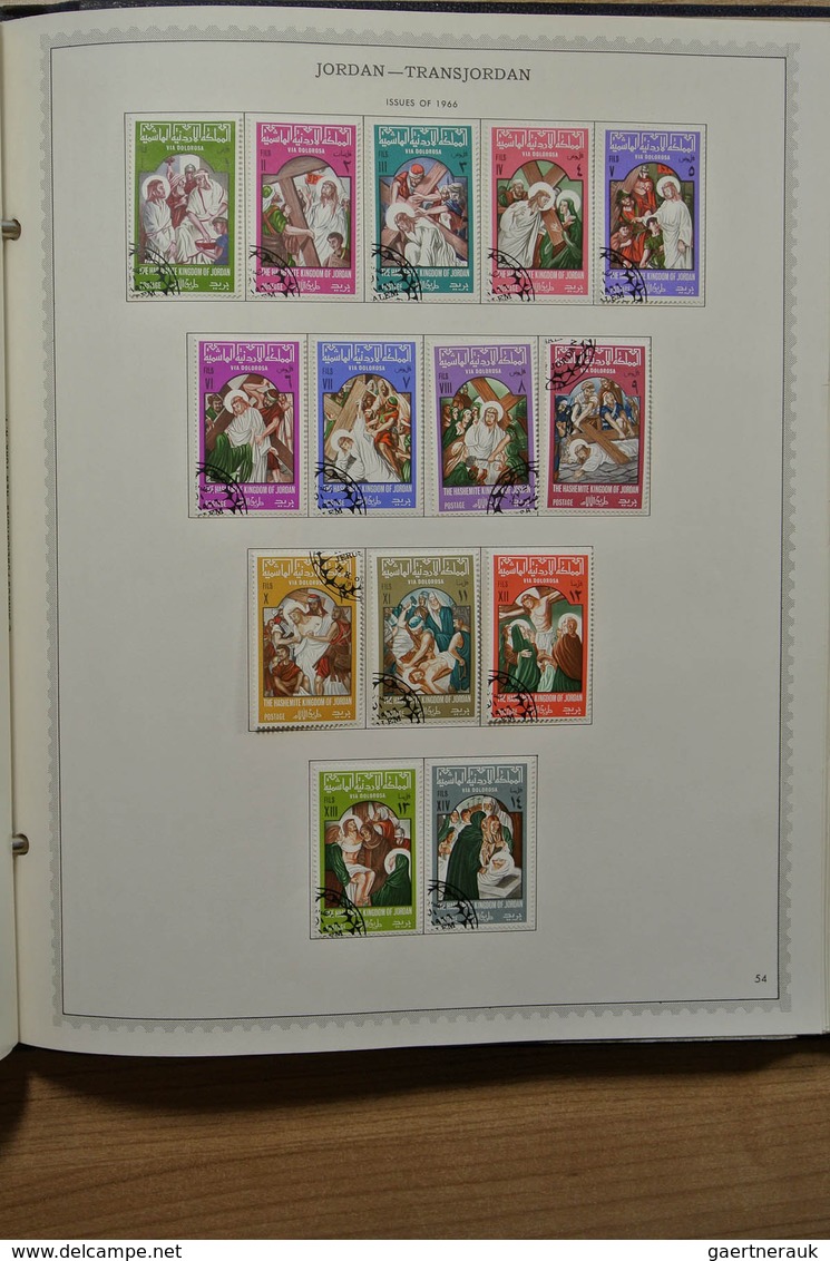 23273 Jordanien: 1920-1984. Nicely filled, used collection Jordan 1920-1984 in Minkus album. Also a small