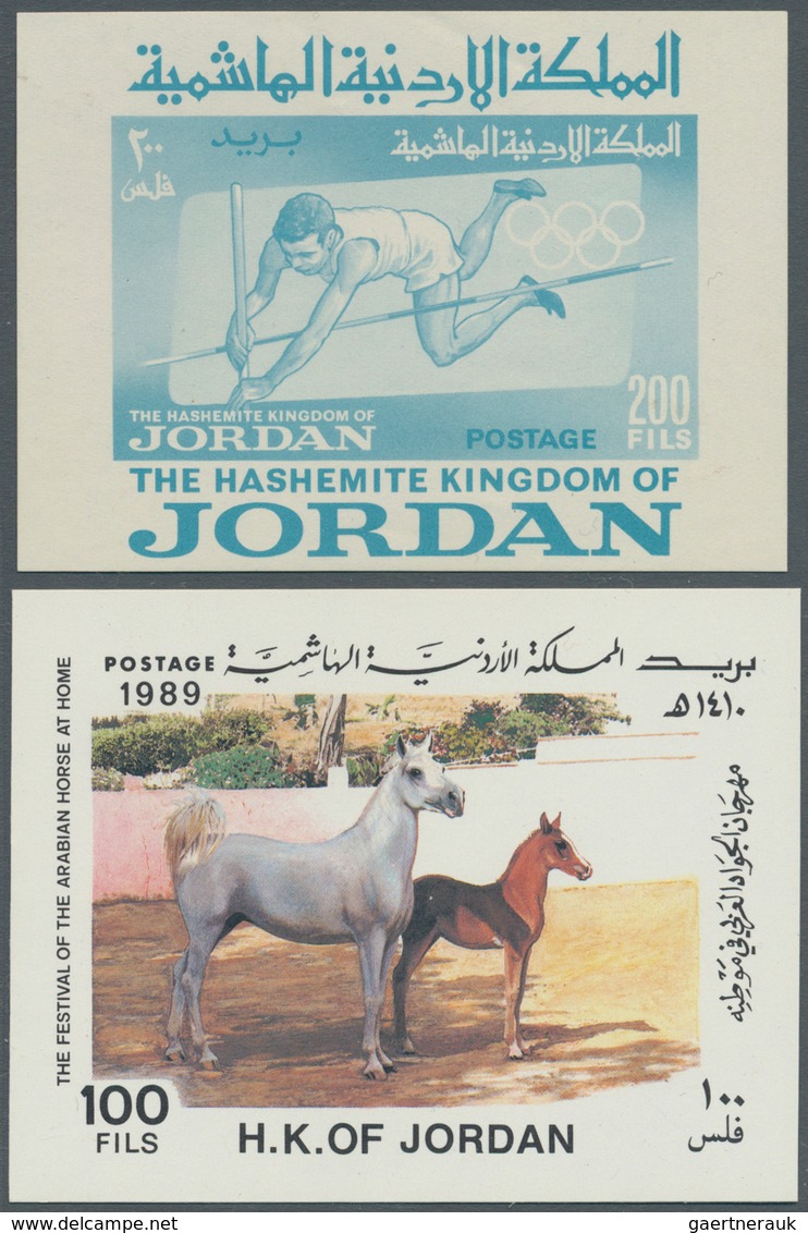 23304 Jordanien: 1962/1996 (ca.), Collection Of The MINIATURE SHEETS In Album Pages Incl. Several Better I - Jordanie