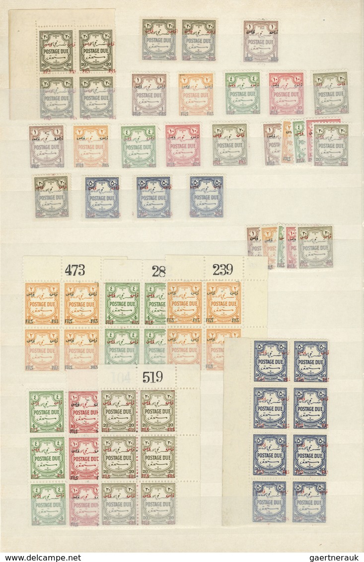 23308 Jordanien - Portomarken: 1923/1952, Comprehensive Accumulation Of Apprx. 1.050 Stamps (incl. Some Is - Jordanie