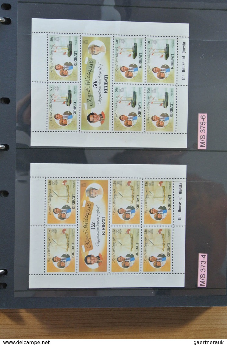 23337 Kiribati (Gilbert-Inseln): 1979-2008. Apparently complete, MNH collection Kiribati 1979-2008 in 2 al