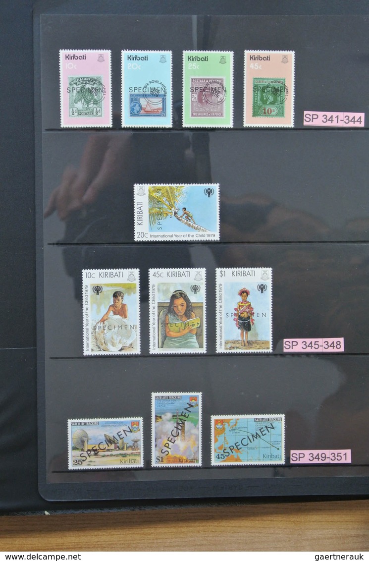 23337 Kiribati (Gilbert-Inseln): 1979-2008. Apparently complete, MNH collection Kiribati 1979-2008 in 2 al