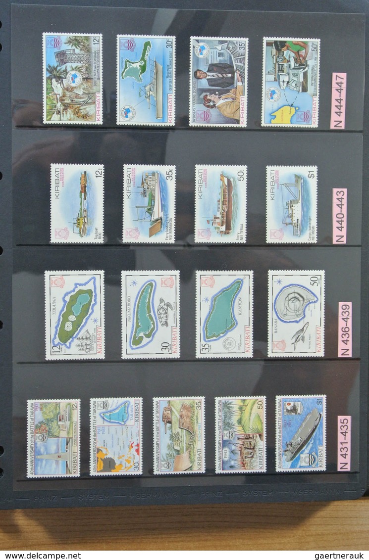 23337 Kiribati (Gilbert-Inseln): 1979-2008. Apparently complete, MNH collection Kiribati 1979-2008 in 2 al