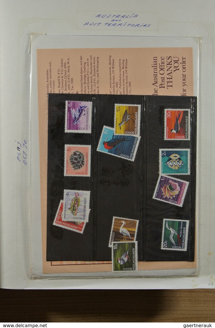 23339 Kokos-Inseln: 1963-1985. Mostly MNH (few older sets hinged) and used collection Cocos Islands 1963-1